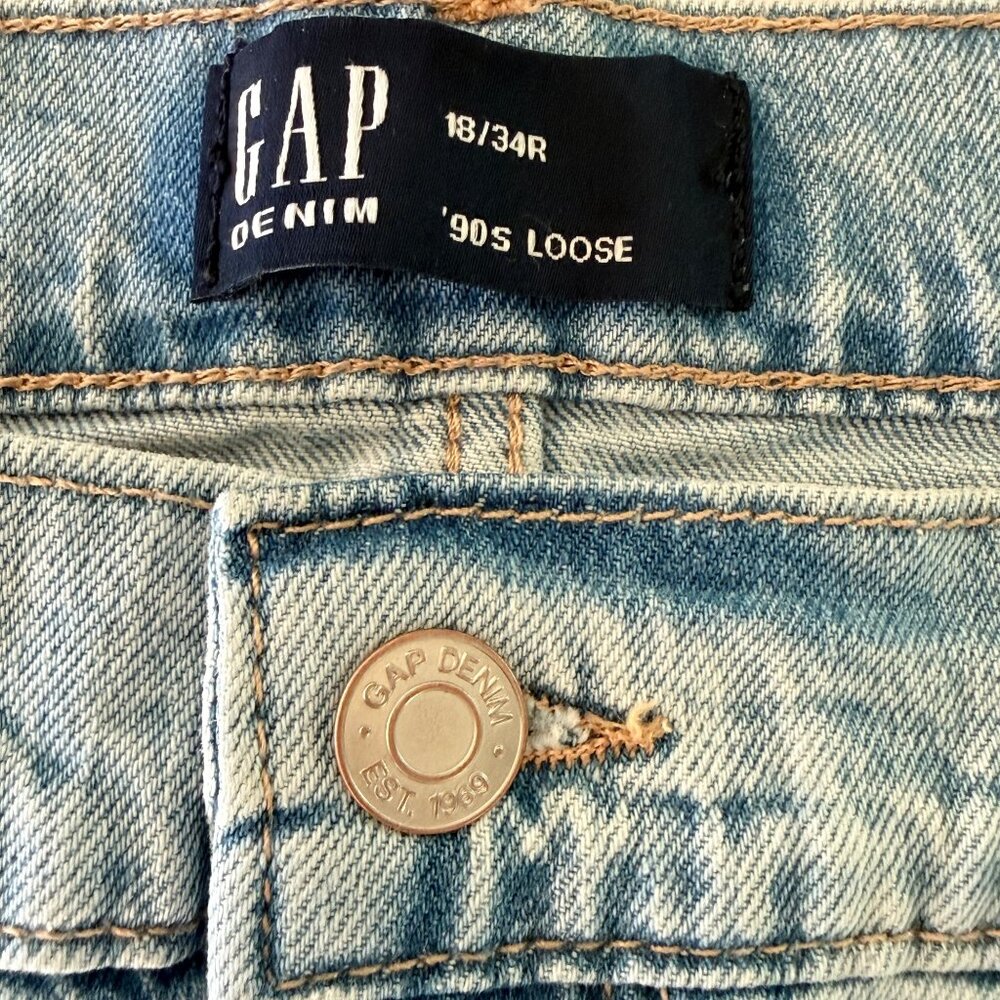 Gap Denim Jeans Mens 18/34R Light Wash 90s Loose Fit Distressed Stretch - Picture 8 of 10